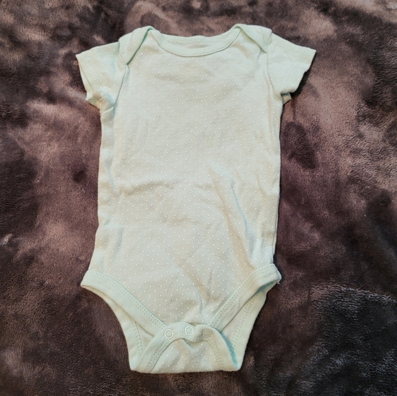 🩷 3/$15 Girls (3-6M) 5-Piece Onesies Bundle 4 Long Sleeve, 1 Short Sleeve, EUC - Picture 8 of 12